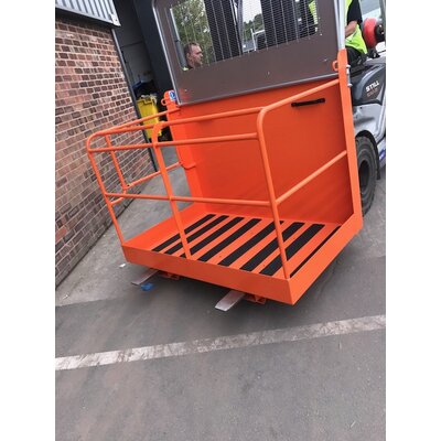 Access Platform - Lift Up Bar