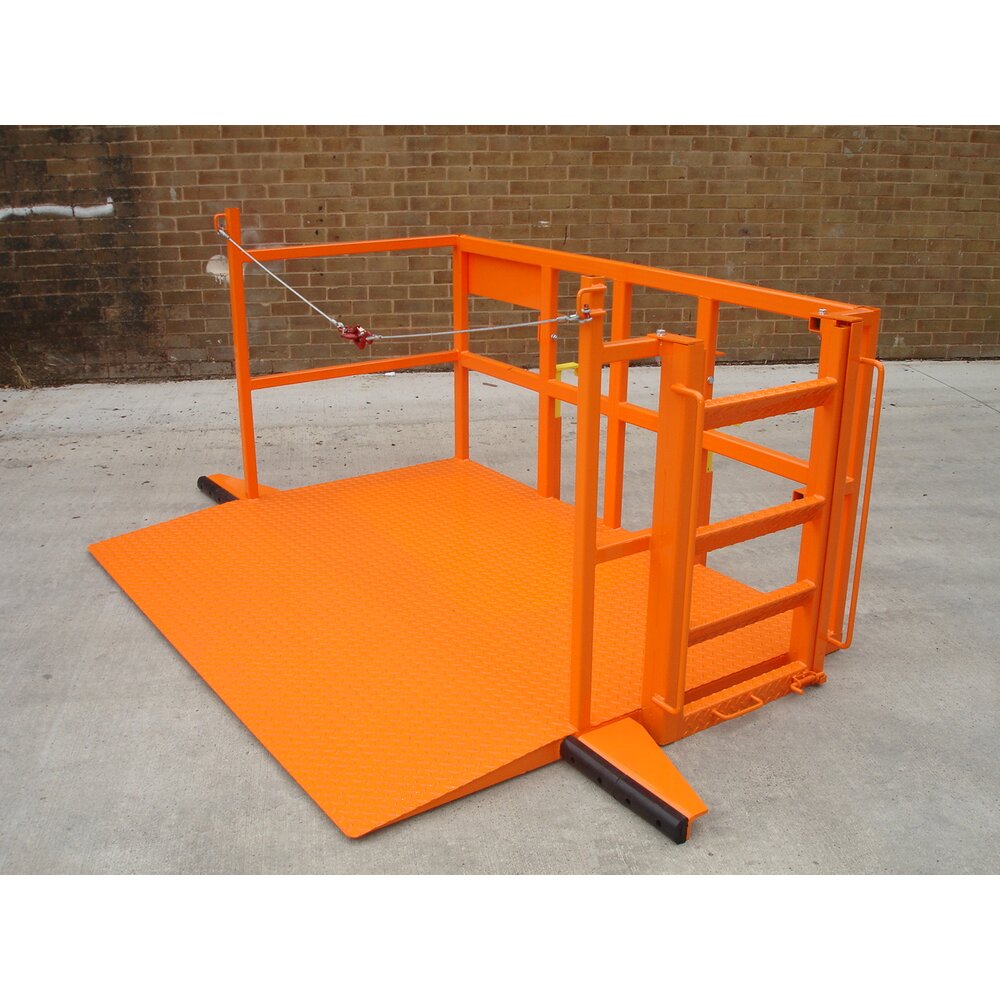 Loadlifter Unit with Ladder | Lifting Gear & Safety