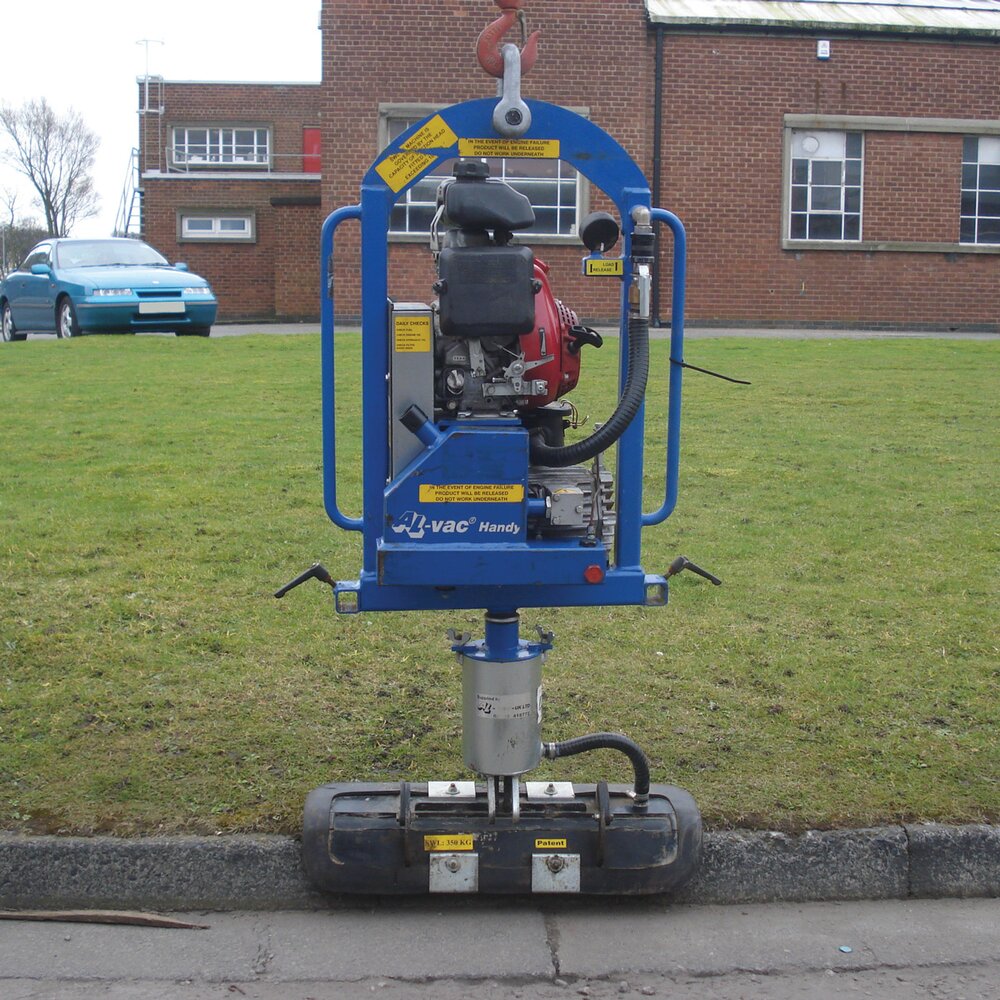 Vacuum Stone &amp; Kerb Layer