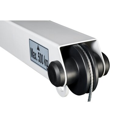 Hoisting end of davit with cable in sheave