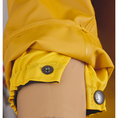 Snap-fastening elasticated cuffs with gusset