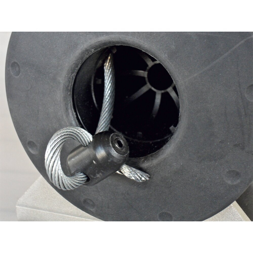 Self-tightening rope on the hand spurgear Winch TIREX